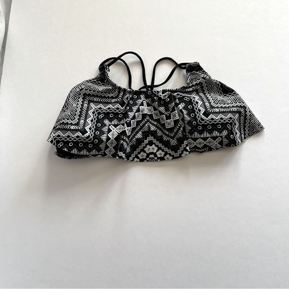 Arizona Jean Company Other - Arizona Jean Co. Swimwear | Bikini top Sz L